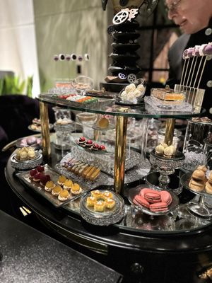 Joel Robuchon by null