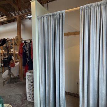 Gold Leaf - Fitting Room - Home Decor Near Me - San Diego, California