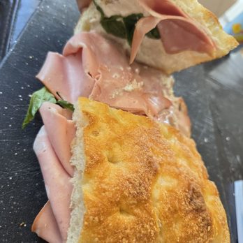 Ariete E Toro - Enzo - Sandwiches Near Me - Toronto, Ontario