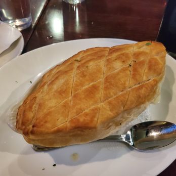 Sean's Bar & Kitchen - Chicken Pot Pie - Irish Pub Near Me - New York, New York Sean's Bar & Kitchen - Chicken Pot Pie - Irish Pub Near Me - New York, New York