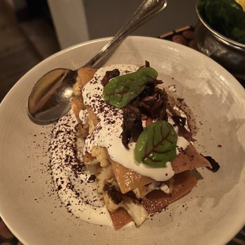 Oleana Restaurant - Fatteh - Turkish Near Me - Cambridge, Massachusetts