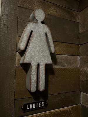 New Vintage Grill Truxtun by null