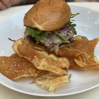 Francks - Wagyu Burger with vinaigrette chips - New American Near Me - Holladay, Utah Francks - Wagyu Burger with vinaigrette chips - New American Near Me - Holladay, Utah