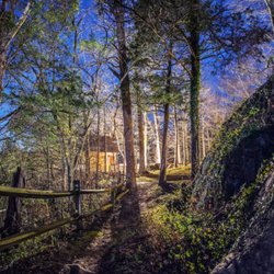 Nolichuckey Bluffs Cabins