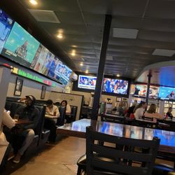 Southside 17 Bar & Grill