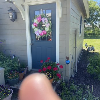 Eden Hill Winery - Tiny House - Wine Tasting Room Near Me - Dallas, Texas Eden Hill Winery - Tiny House - Wine Tasting Room Near Me - Dallas, Texas