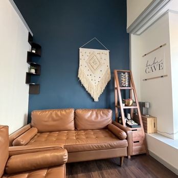 reWAXation - Lobby - Spray Tanning Near Me - San Francisco, California reWAXation - Lobby - Spray Tanning Near Me - San Francisco, California