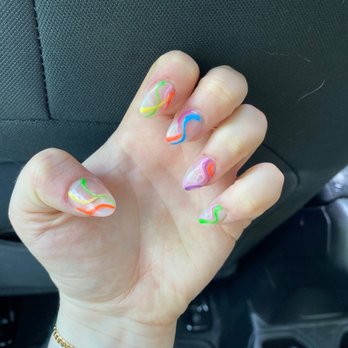 Lumera Nail Salon - Nail Salons Near Me - Chicago, Illinois Lumera Nail Salon - Nail Salons Near Me - Chicago, Illinois