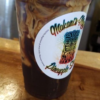 Makani's Magic Pineapple Shack - Kona Mocha - Juice Bars & Smoothies Near Me - Hilo, Hawaii
