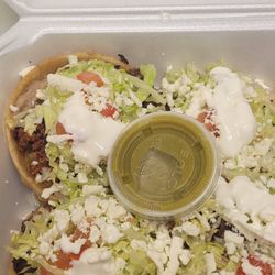 Taqueria Nely - Sopes