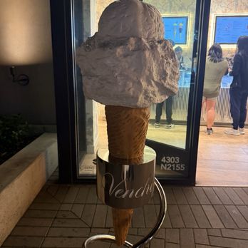 Venchi - Gelato Near Me - San Diego, California Venchi - Gelato Near Me - San Diego, California