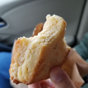 Bartlett House - Lemon zest shortbread. Yumm - Cafes Near Me - Ghent, New York
