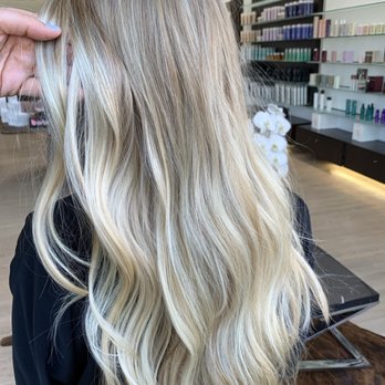 Elie J - Root shadow , balayage - Hair Stylists Near Me - Los Angeles, California