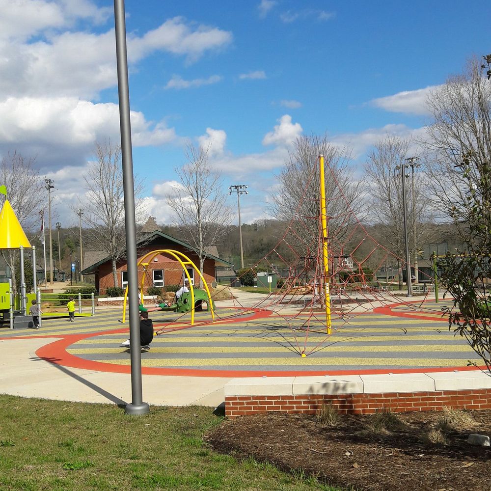 Lakeshore Park - View of the park - Parks Near Me - Knoxville, Tennessee Lakeshore Park - View of the park - Parks Near Me - Knoxville, Tennessee