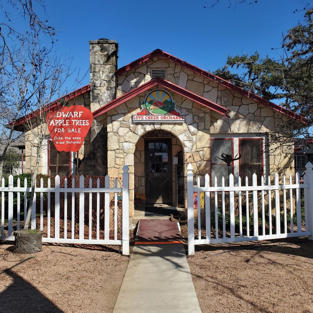 Love Creek Orchards - the entrance to the restaurant - Bakeries Near Me - Medina, Texas Love Creek Orchards - the entrance to the restaurant - Bakeries Near Me - Medina, Texas