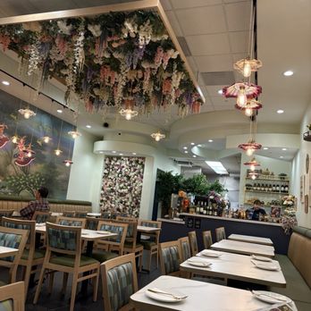 Kinaree Eatery - Breakfast & Brunch Near Me - Irvine, California Kinaree Eatery - Breakfast & Brunch Near Me - Irvine, California