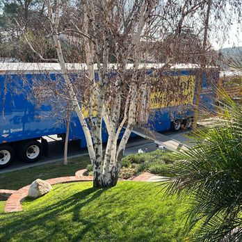Camelot Moving & Storage - Movers Near Me - Valencia, California Camelot Moving & Storage - Movers Near Me - Valencia, California