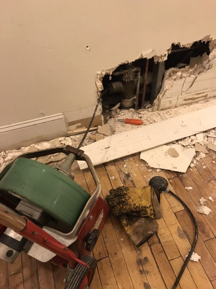 Slide of First Response Plumber