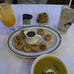 Pano puri Mango Lassi Lentil Soup Chicken Samosa Soda