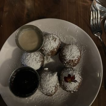 Crave Dessert Bar - Ricotta Donuts with blackberry jam and vanilla dip, oh my YES. It was I do because. - Bars Near Me - Asheville, North Carolina Crave Dessert Bar - Ricotta Donuts with blackberry jam and vanilla dip, oh my YES. It was I do because. - Bars Near Me - Asheville, North Carolina