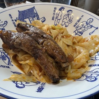 Fang's Noodle House - Spicy pork ribs dry mix noodle - Chinese Near Me - Kirkland, Washington