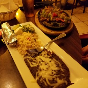 Macho Tequila's - Chicken Fajitas with rice and beans - Mexican Near Me - Sparks, Nevada
