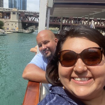 Shoreline Sightseeing - Architectural Tours Near Me - Chicago, Illinois Shoreline Sightseeing - Architectural Tours Near Me - Chicago, Illinois