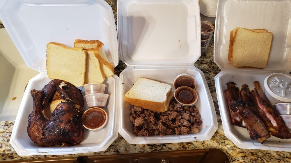 HAPPY HOG BARBEQUE Updated October 2024 121 Photos & 190