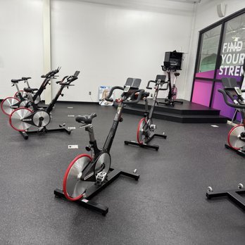 Paula G. Manship YMCA - Gyms Near Me - Baton Rouge, Louisiana