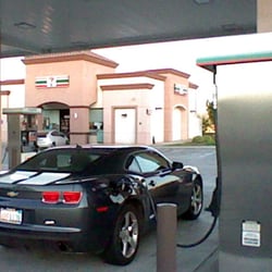 7-Eleven - Seven Eleven has gas.
