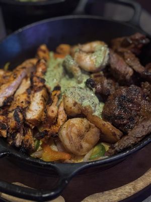CT Reforma Taqueria by null