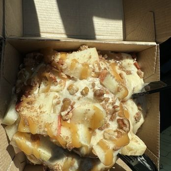 Cinnaholic - Very sweet but really good - Bakeries Near Me - Louisville, Kentucky
