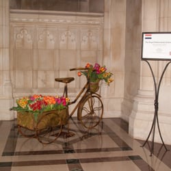 Holland Flowers & The WeddingLoft - Our display for the Royal Netherlands Embassy at the National Cathedral.