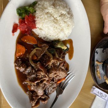 Umami - Beef Teriyaki with Vegetable - Ramen Near Me - Fayetteville, North Carolina Umami - Beef Teriyaki with Vegetable - Ramen Near Me - Fayetteville, North Carolina