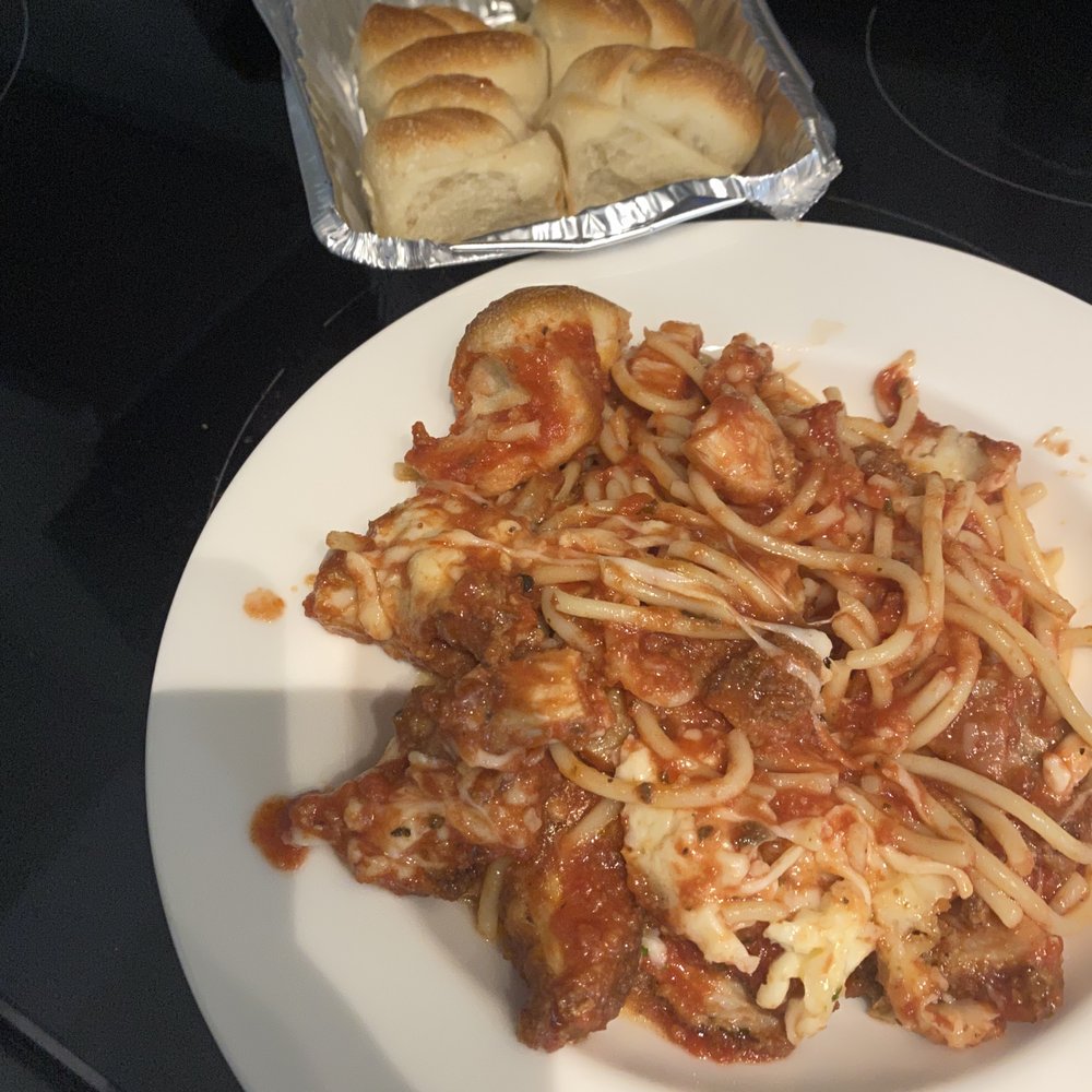 Pizza Station 826 - Chicken Parm with added Italian sausage with garlic knots - Pizza Near Me - Hialeah, Florida Pizza Station 826 - Chicken Parm with added Italian sausage with garlic knots - Pizza Near Me - Hialeah, Florida