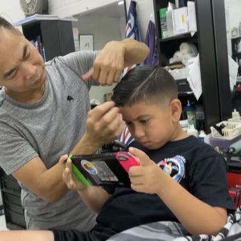 Scott Hair Studio B - Barbers Near Me - Houston, Texas