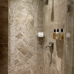 The Ritz-Carlton Club - Bathroom/shower