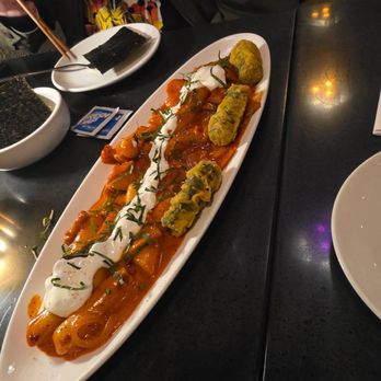 Seoul Salon - Rose Tteokbokki 로제 떡볶이 - Korean Near Me - New York, New York Seoul Salon - Rose Tteokbokki 로제 떡볶이 - Korean Near Me - New York, New York