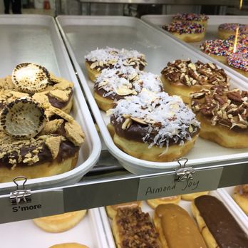 Donutland - Donuts Near Me - Royse City, Texas