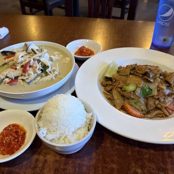 Sabai Thai Kitchen - Thai Green Curry and Pad see ew - Thai Near Me - San Antonio, Texas Sabai Thai Kitchen - Thai Green Curry and Pad see ew - Thai Near Me - San Antonio, Texas