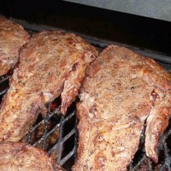 Smokin' Temptations - Grilled steaks