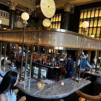 Bourbon Steak - Steph's bar. Hoppin' at the open. - Steakhouses Near Me - San Francisco, California