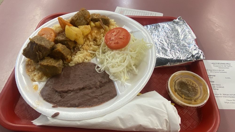Las Pupusas Deli