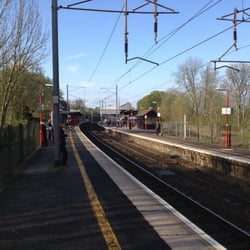 Oxenholme Railway Station - Oxenholme Station from the North end of Platform 1