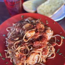 Sorrento Italian Kitchen - Shrimp Fra Diavolo - Pasta (served w/ Garlic Bread)