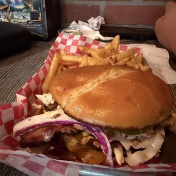Chimney Rock Smokehouse - The Smokehouse Smashed Burger. - Barbeque Near Me - Chimney Rock, North Carolina