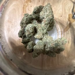 Lemon mints- good size buds- and high THC~