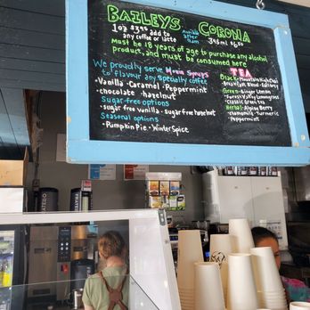 The Summit Cafe - Breakfast & Brunch Near Me - Canmore, Alberta The Summit Cafe - Breakfast & Brunch Near Me - Canmore, Alberta