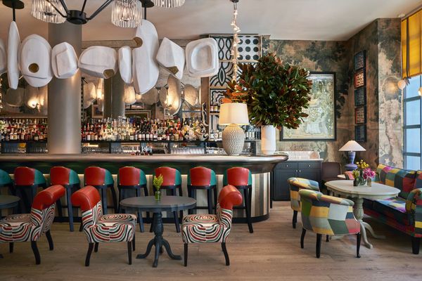 Warren Street Bar & Restaurant by null