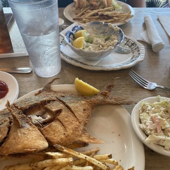 Melanie's Seafood - Whole pompano and shrimp po boy everything was amazing fish dip was also good. - Seafood Near Me - Lake Wales, Florida Melanie's Seafood - Whole pompano and shrimp po boy everything was amazing fish dip was also good. - Seafood Near Me - Lake Wales, Florida